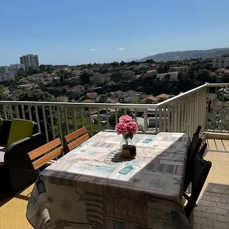 Apartman Superbe Avec Terrasse *